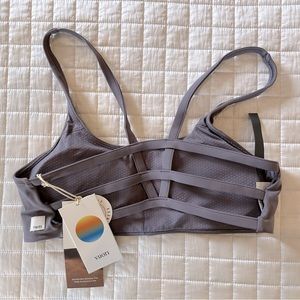 Vuori Yosemite Sports Bra NWT Plum Light Support Women's size medium